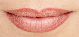 3D перманентный макияж губ